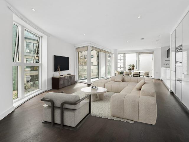 Pump House Crescent, Brentford TW8, 2 bed flat to rent, £2,600 pcm | PrimeLocation