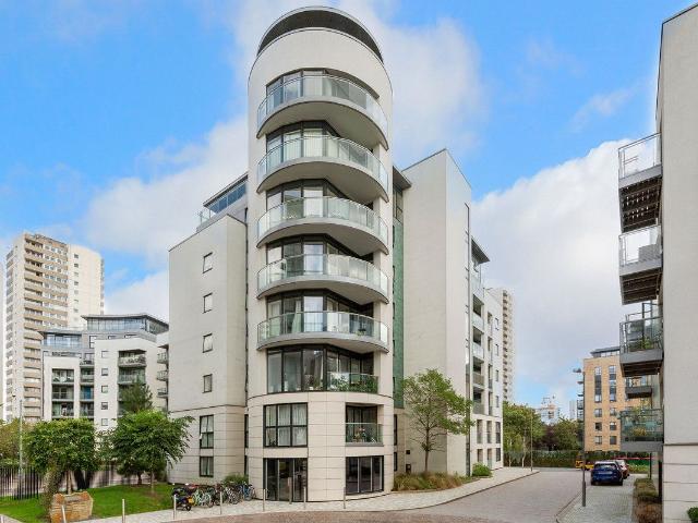 Pump House Crescent, London TW8, 2 bed flat to rent, £5,000 pcm | PrimeLocation