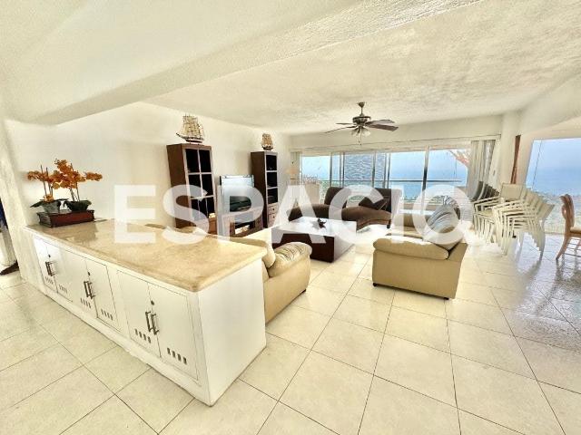 PUNTA BRISA, DEPTO 300 M2 + 2 E, 4 REC. 4 BAÑOS, GRAN TERRAZA, VISTA AL MAR