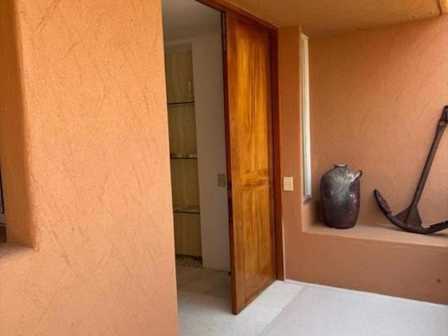 Punta Ixtapa Depatamento en Venta 3 Recamaras Playa las Cuatas D223