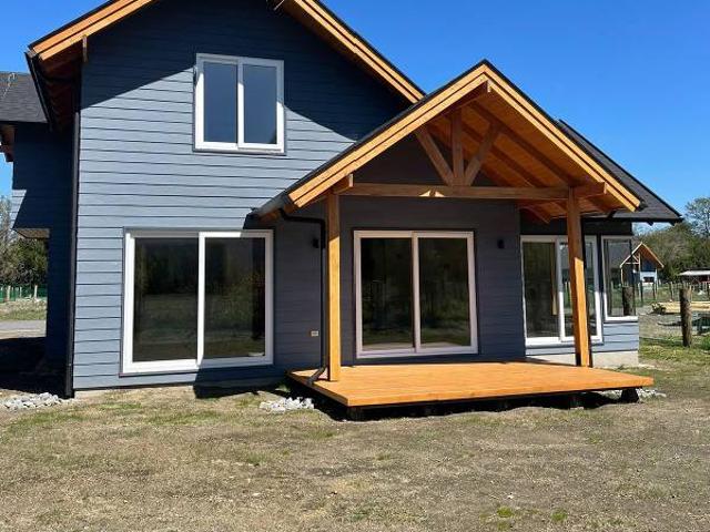 Pucón, arriendo linda y acogedora casa de 130m2