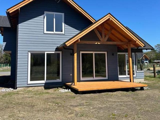 Pucón, casa nueva 2 niveles en arriendo año corrido