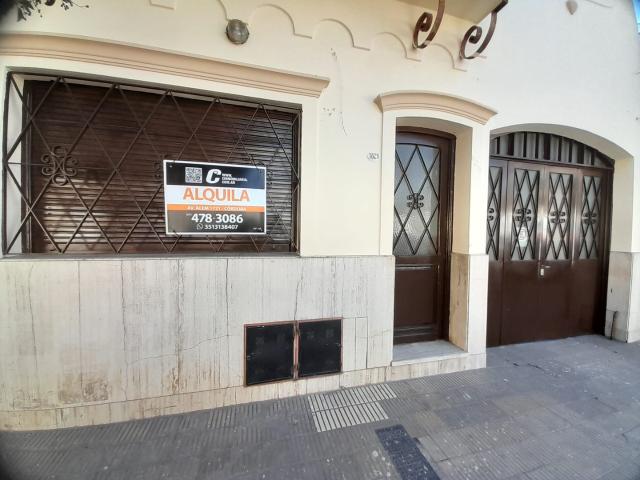 PUEYRREDON PADRE LUIS MONTI 1829 CASA 4 DORMITORIOS EN ALQUILER