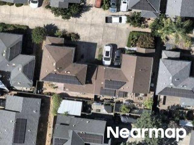Pueblo Ave