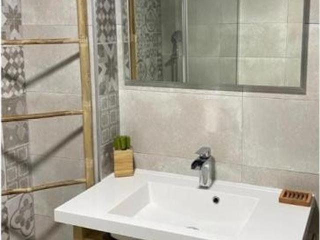 Pueblo Blanco Sea View Apartment: Sumérgete en la