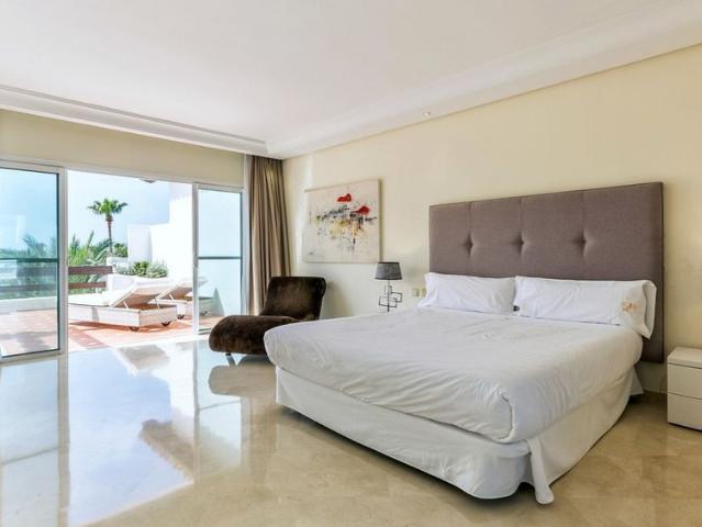 Penthouse Duplex in Puerto Banús