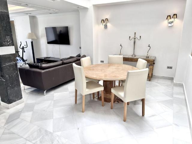 Duplex in Puerto Banús