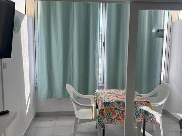 Puerto Rico, Canary Islands 35130