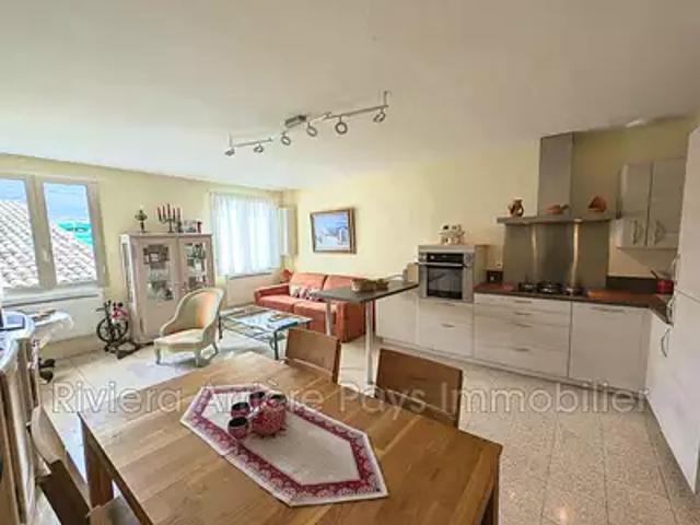 Puget Théniers 06260 Achat / Vente appartement 3 pièces t3 au dernier étage terrasse