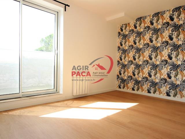 PUGET APPARTEMENT 3 PIECES