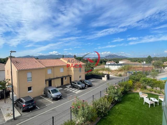 PUGET SUR ARGENS LOCATION APPARTEMENT MEUBLE 2 PIECES