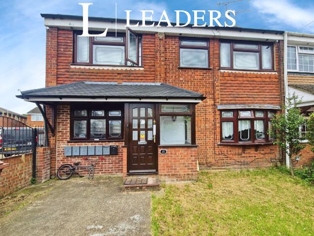 Pugh Place, Stanford Le Hope SS17, 1 bed property to rent, £700 pcm | PrimeLocation