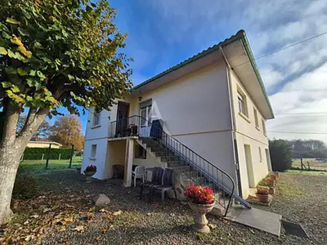 Pujo le Plan 40190 Achat / Vente maison 6 pièces t6 au dernier étage