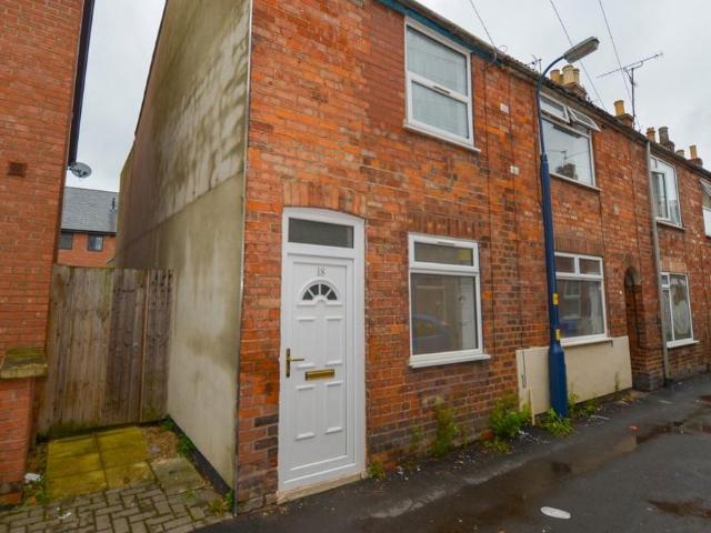 Pulvertoft Lane, Boston 3 bed terraced house to rent £795 pcm £183 pw
