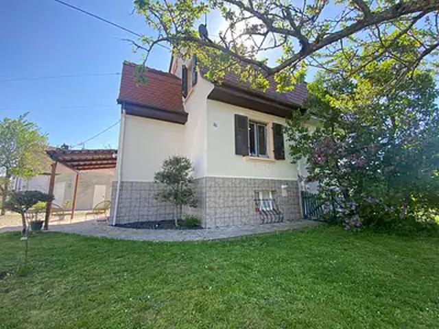 Pulversheim 68840 Achat / Vente maison 3 pièces t3 au dernier étage cave