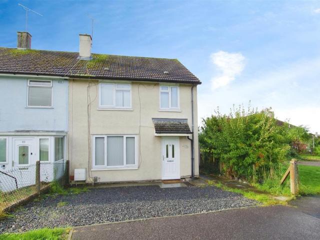 Purton Road, Swindon SN2 3 bed end of terrace house to rent £1,350 pcm £312 pw