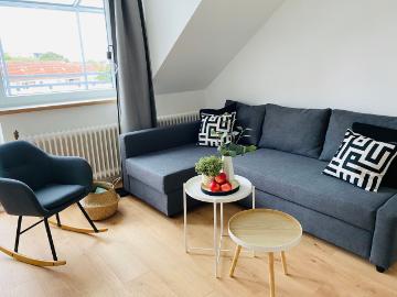 Pure living pleasure 2 room attic apartment in Cologne with balcony