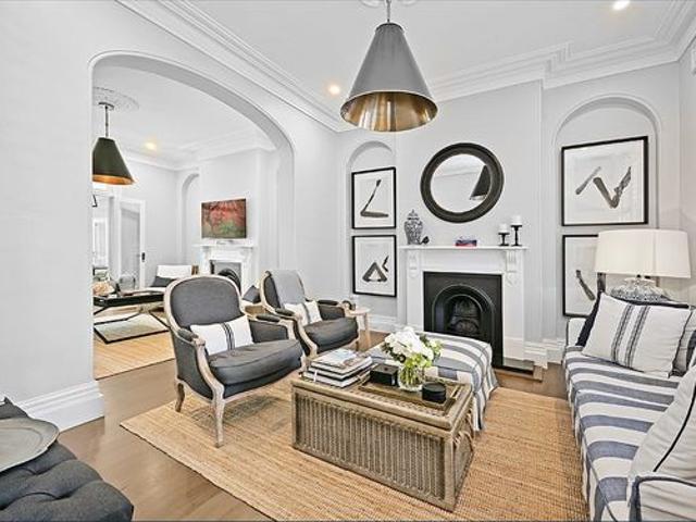 PURE PERFECTION SUBLIME HAMPTON'S STYLE ABODE