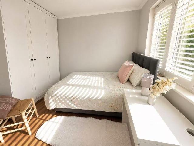 Purley CR8, 5 bed town house to rent, £1,031 pcm | PrimeLocation