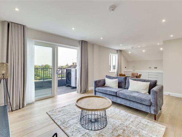 Purley Avenue, London NW2, 2 bed flat to rent, £2,578 pcm | PrimeLocation