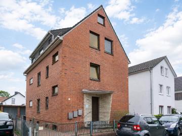 PURNHAGEN IMMOBILIEN VegesackAumund, freist. 3 Parteienhaus mit 2 Garagen nahe der Fußgängerzone