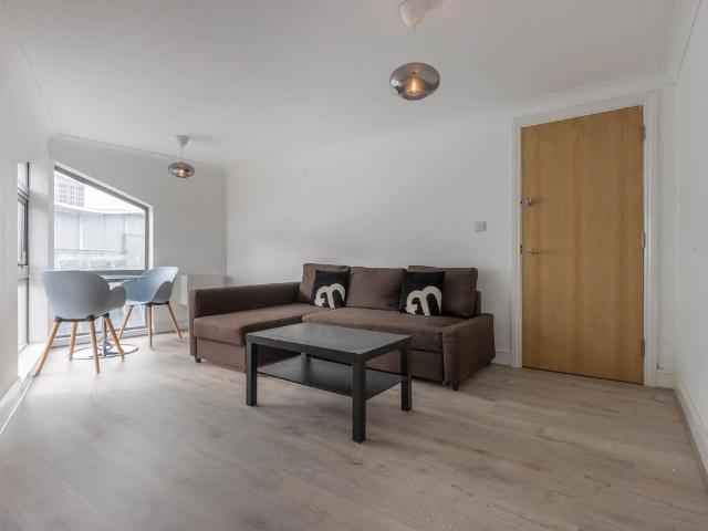 Purple Apartments, Broadway Plaza, 219 Ladywood Middleway, Birmingham B16, 1 bed flat to rent, £850 pcm | PrimeLocation