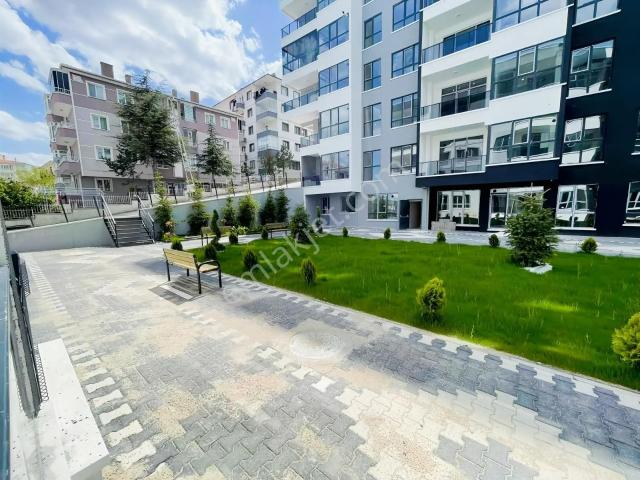 Pursaklar Da Ara Katta Sıfır 2+1 Satılık Daire
