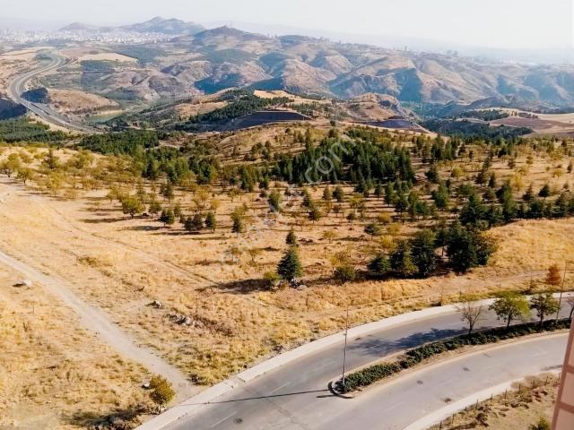 Pursaklar Karacaören Toki Blokların Da Site De Manzaralı 2+1 Eşy