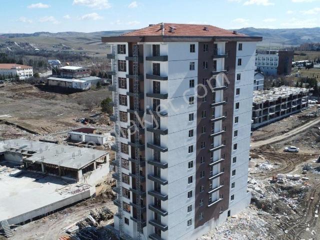 Pursaklar Havaalanı Yolunda 1+1 Satılık Daire
