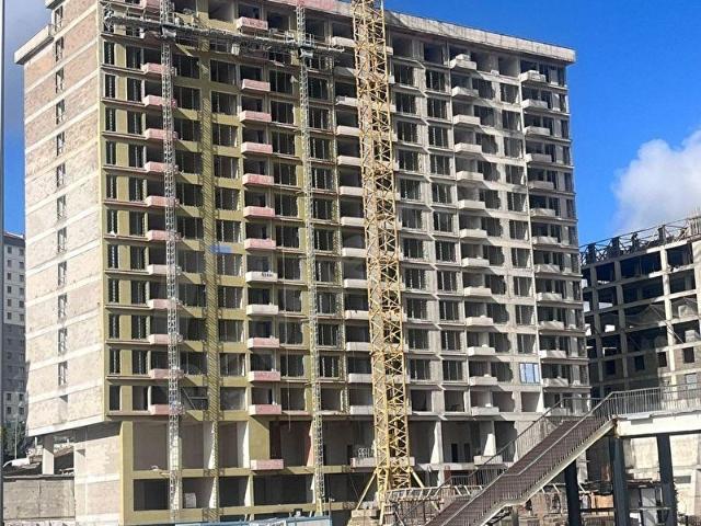 PURSAKLAR HAVAALANI YOLU ÜZERİNDE 2+1 SİTE DAİRESİ BULVAR CEPHE
