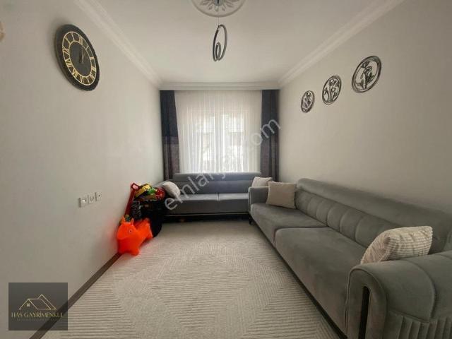 Pursaklar Merkez Mahallesi'nde Satılık 3+1 Ters Dublex Daire