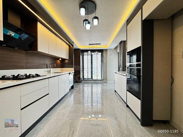Pursaklar MimarSinan'da 4+1 205 m 14. Kat Açık & Kapalı Otopark