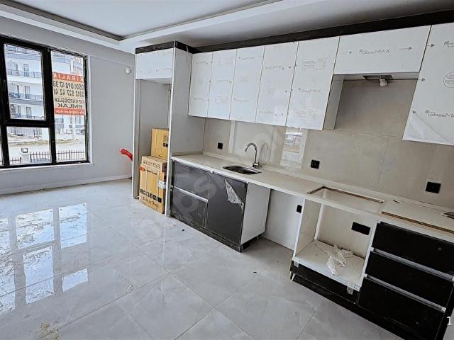 PURSAKLAR SARAY'DA SIFIR KIZ KARDEŞLER EMLAK'TAN KİRALIK DAİRE