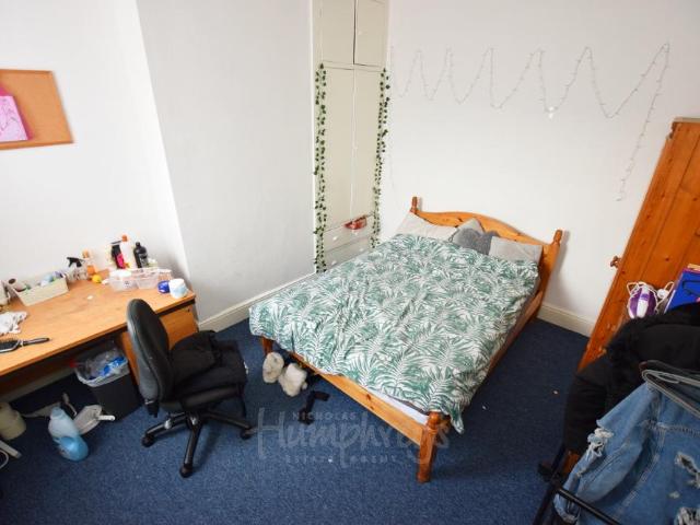 Purser Road, Northampton NN1 1 bed terraced house to rent £473 pcm £109 pw