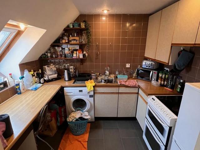 Pursewardens Close 1 bed flat to rent £1,499 pcm £346 pw