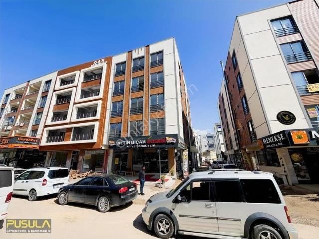 Pusula Gm'den Kiralık 1+1 Ofis Yeni Meydan Yakını Cadde Üzeri