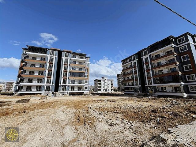 PUSULA GM'DEN SATILIK 3+1 BOZER SİTESİ LÜX DAİRE