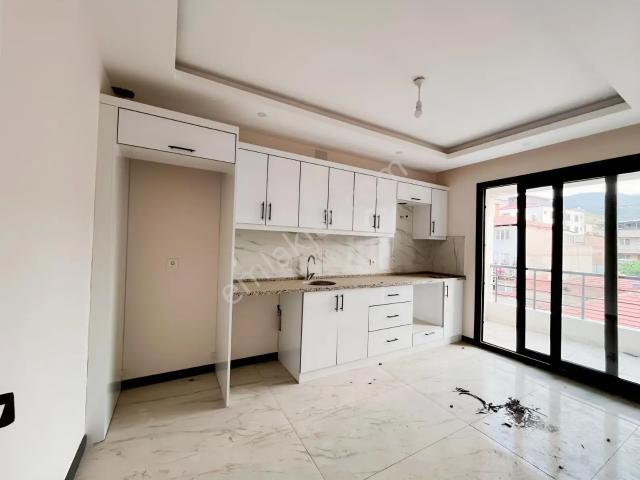 Pusula Gayrimenkul Den Satılık 2+1 Kapalı Mutfak Daire
