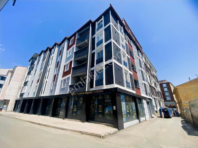 Pusula Emlaktan Gönül Market Arkası Dolaplı 1+1 Lüks Daire
