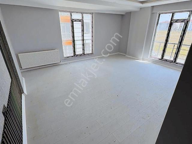 Yenişehirde Araç Takaslı Satılık Site İçi 3+1 Lüks Daire
