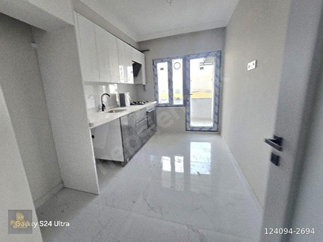 PUSULA İNŞ.TAN CEEBCİ MAH SİTEDE SATILIK 115M2 2+1 4KAT DAİRE