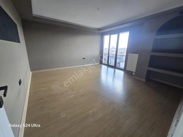 Pusula İnş.tan Haseki Hastanesine Yakın Memura100m2 12 Kat Daire