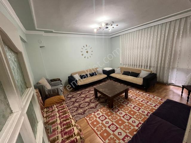 Pusula İnş.tan S.çiftligi Mah Tranvaya Yakın 100m2 3kat Daire