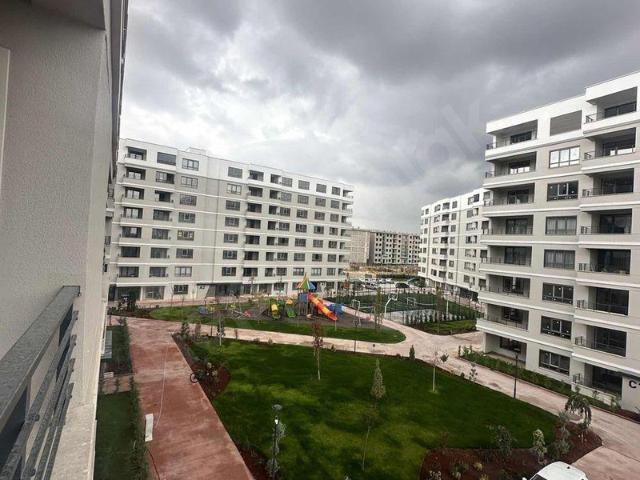 PUSULA'DAN GAZZE CAD ALTINMAVİ KONUTLARI 5+1 CADDE CP. LÜX DAİRE