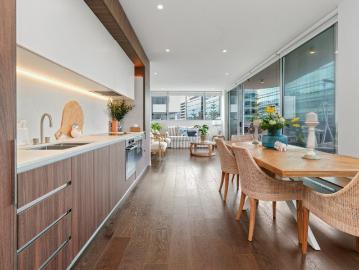 Cockle Creek, Newcastle - Balcony, Equipped kitchen