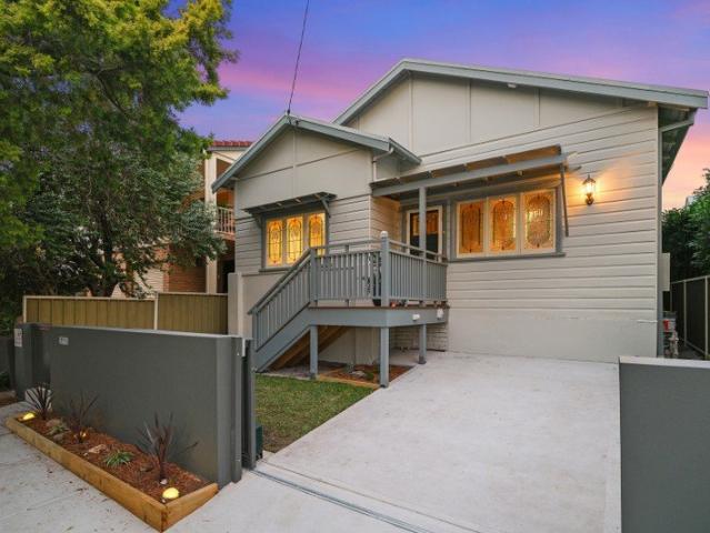 Put simply, period charm & modern updates, 650m to the beach