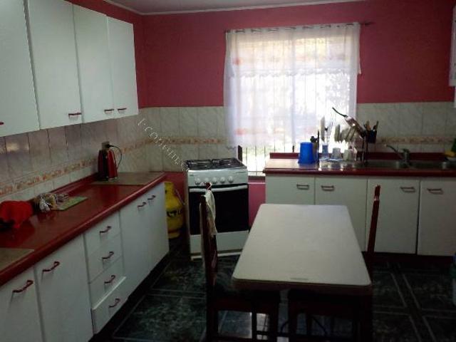 PUTAENDO ARRIENDO CASA SOLIDA 5D 2B $ 680 MIL MENSUALES