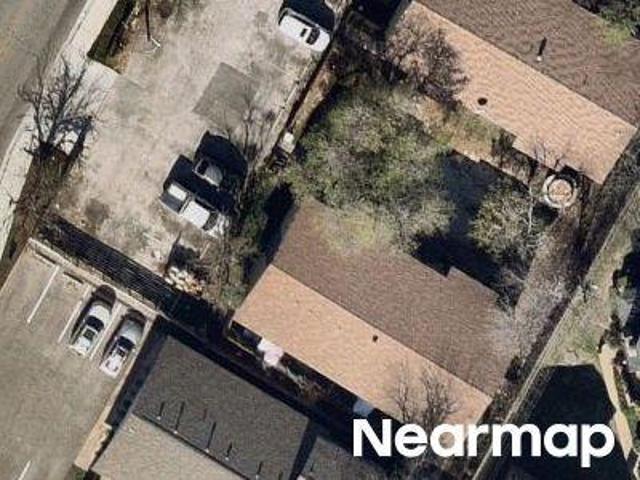 Putnam Dr Apt C