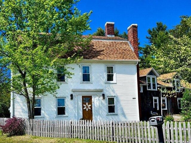 Putnam Hill Rd, Sutton, Home For Sale