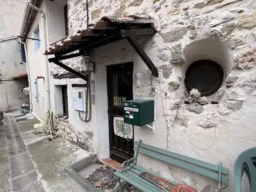 Puyloubier 13114 Achat / Vente maison 29 pièces t29 cave